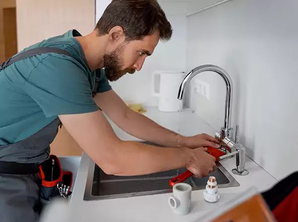 Plumbing Repair in Hollywood