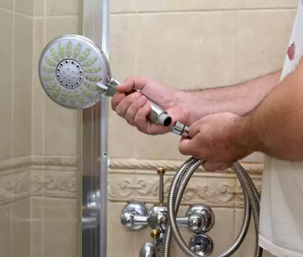 Professional Shower Repair Specialist in Hollywood, FL: Schedule Affordable Shower Services with Us