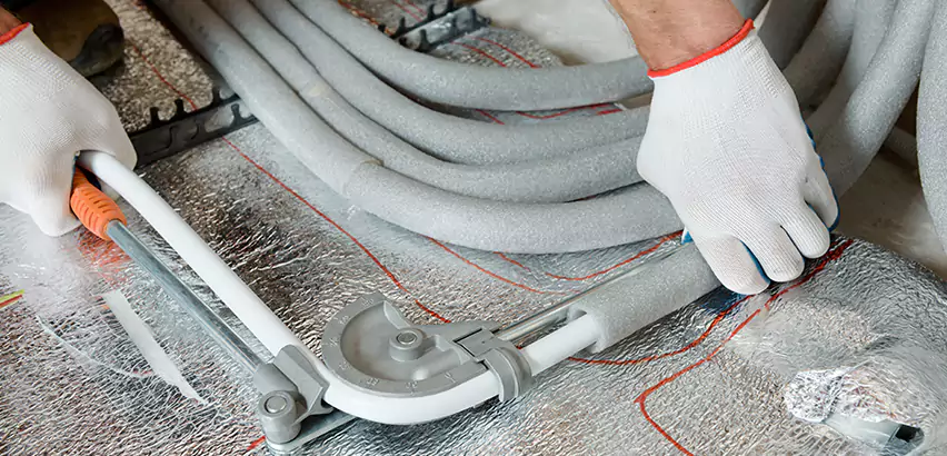 Replace Polybutylene Pipes with PEX in Hollywood